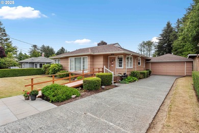 Joe Ney Slough Home For Sale in Coos Bay Oregon
