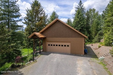 Custom-built home on 13.59 private, treed acres in the highly - photo 9