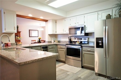 No other complex has all of the amenities as the KNOLLS. Indoor - photo 16