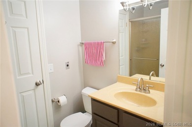 No other complex has all of the amenities as the KNOLLS. Indoor - photo 17