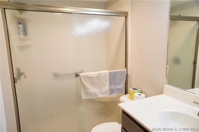 No other complex has all of the amenities as the KNOLLS. Indoor - photo 34