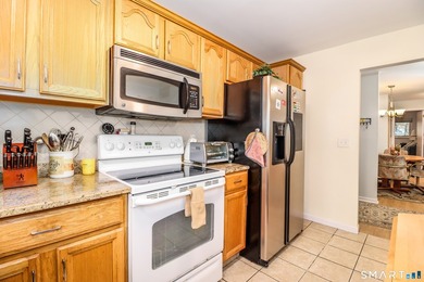 This first-floor, 2BR, 2-bath unit is in a quiet Southport - photo 7