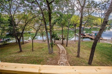 Wake up to stunning lake views and unwind in this quiet no wake - photo 11