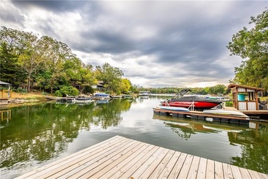 Wake up to stunning lake views and unwind in this quiet no wake - photo 14