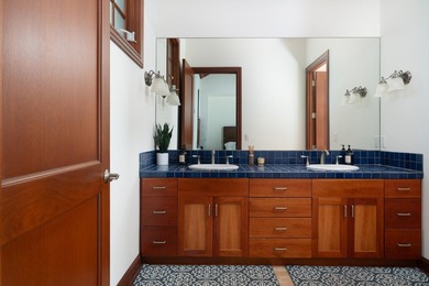 Hawaiiana meets contemporary design with this exceptional estate - photo 20