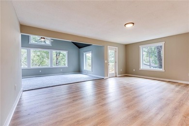 Wake up to stunning lake views and unwind in this quiet no wake - photo 25