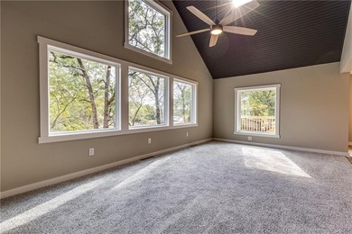 Wake up to stunning lake views and unwind in this quiet no wake - photo 29
