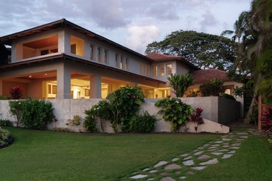 Hawaiiana meets contemporary design with this exceptional estate - photo 30