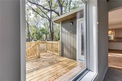 Wake up to stunning lake views and unwind in this quiet no wake - photo 31