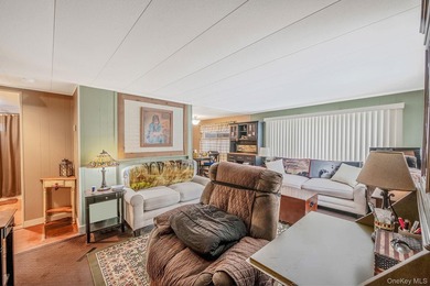 Charming 2-Bedroom Mobile Home in River Woods Welcome to this - photo 7