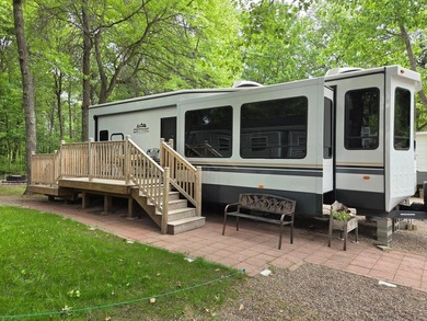 Escape to your private Northwoods sanctuary in the highly - photo 1