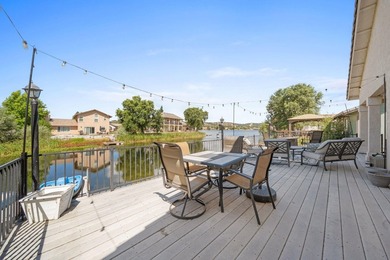 Enjoy waterfront living in the gated community of Lake - photo 3