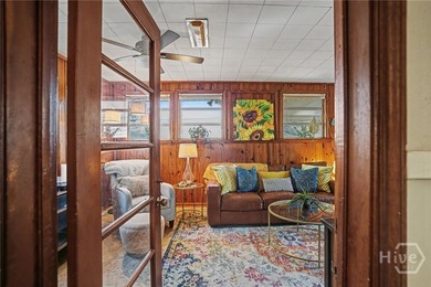 Located in Savannah's vibrant & artsy Victory Heights - photo 12