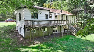 Welcome to this ranch-style home in Liberty City, located in the - photo 20