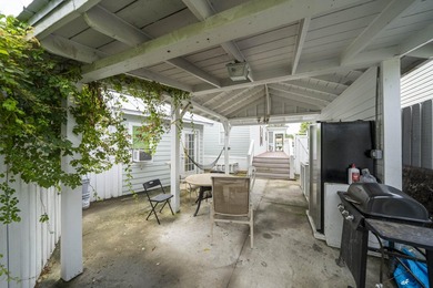 Looking for a primary residence, vacation getaway, or investment - photo 21