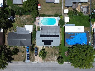 Welcome home to this 2 bedroom Holiday Hill Estates pool home - photo 3