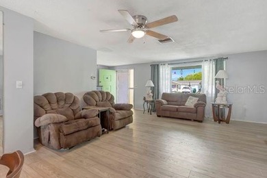 Welcome home to this 2 bedroom Holiday Hill Estates pool home - photo 9
