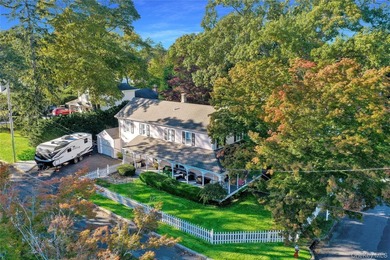 Welcome to this charming and beautifully maintained Colonial - photo 7
