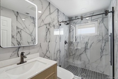 Welcome to 378 Lakeshore Boulevard, a spectacular fully - photo 20