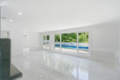 Welcome to 378 Lakeshore Boulevard, a spectacular fully - photo 26
