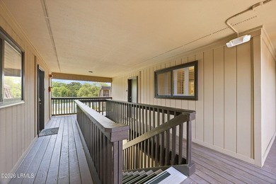Nicely maintained 2-bedroom, 2-bath Tennis Villa located on the - photo 29