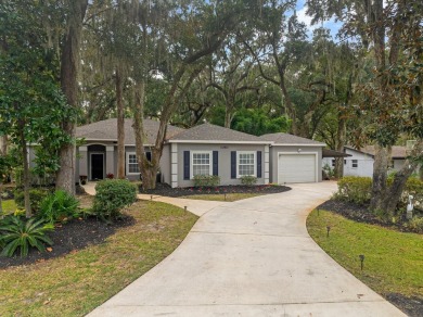 (private lake, pond, creek) Home For Sale in Freeport Florida