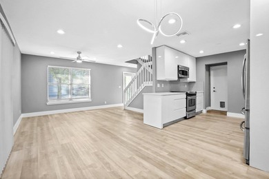 Welcome to Lost Villas, a well-maintained 2-story home offering - photo 1