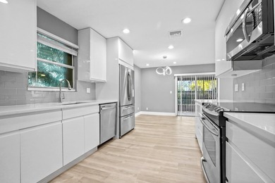 Welcome to Lost Villas, a well-maintained 2-story home offering - photo 6