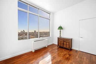 This bright and spacious 2-bedroom, 2-bathroom residence in the - photo 12