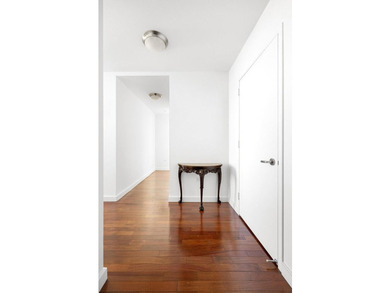 This bright and spacious 2-bedroom, 2-bathroom residence in the - photo 16