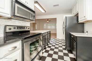 LOCATION LOCATION LOCATION! Welcome to this beautifully updated - photo 17