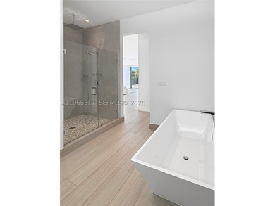Live in luxury in this spectacular single-story residence - photo 22