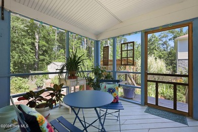 Welcome to this spacious 3-bedroom, 2.5-bath home nestled in one - photo 34