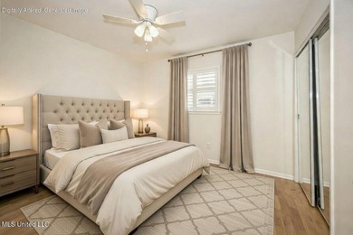 LOCATION LOCATION LOCATION! Welcome to this beautifully updated - photo 34