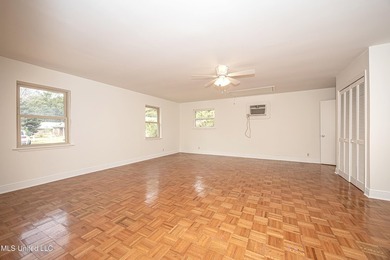 LOCATION LOCATION LOCATION! Welcome to this beautifully updated - photo 42