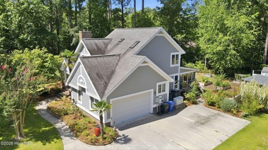 Welcome to this spacious 3-bedroom, 2.5-bath home nestled in one - photo 48