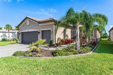 Valencia Lakes  Home For Sale in Wimauma Florida