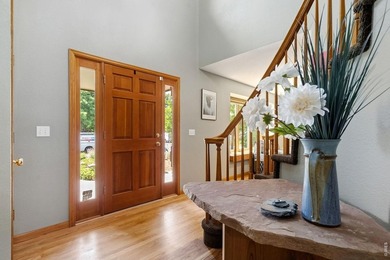 Welcome to this exceptional home in Paragon Point, one of Fort - photo 3
