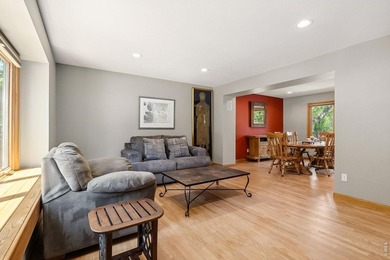 Welcome to this exceptional home in Paragon Point, one of Fort - photo 5