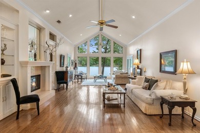 Bring your toothbrush to this turnkey Waterfront home to begin a - photo 4