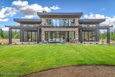 Fairway Lodge North 3 offers 2,676 sf of single-level living - photo 1