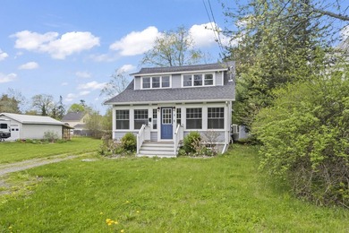 This charming downtown bungalow can't wait to meet you! With - photo 4