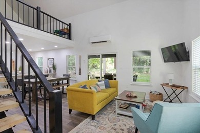 GREAT WEEKEND CABIN LOCATED JUST MINUTES FROM LONGVIEW ON LONE - photo 5