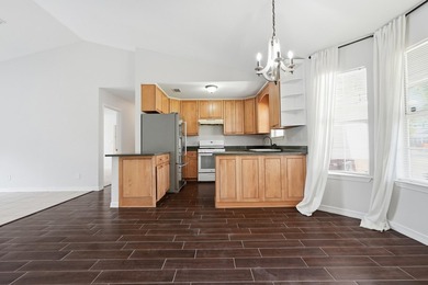 Waterfront living in desirable Polynesian Islands! This - photo 13