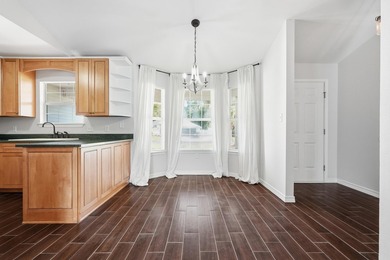 Waterfront living in desirable Polynesian Islands! This - photo 15