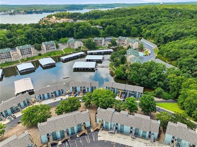 Experience effortless lake living in this turnkey 1-bedroom - photo 20