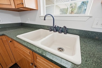 Waterfront living in desirable Polynesian Islands! This - photo 20