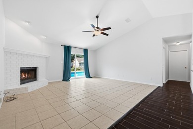 Waterfront living in desirable Polynesian Islands! This - photo 25