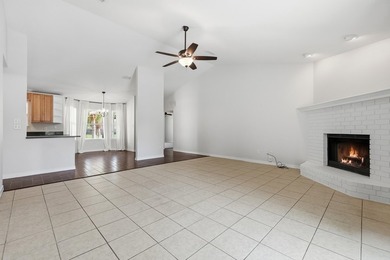 Waterfront living in desirable Polynesian Islands! This - photo 26