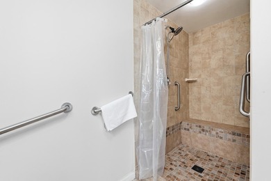 Welcome to The Palms of Destin Condominium, where resort-style - photo 31